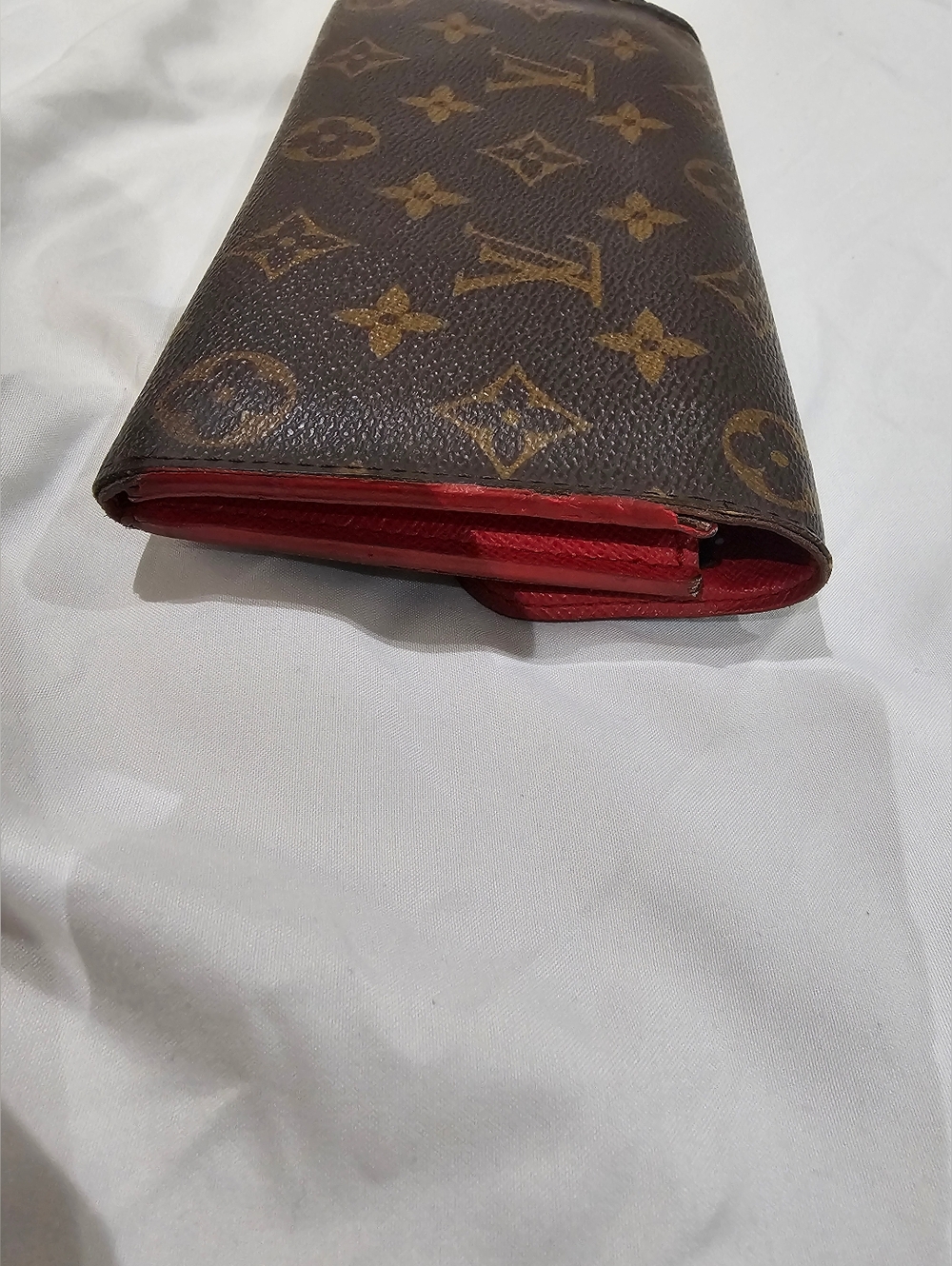 Emilie Flower Wallet - Picture 4 of 12